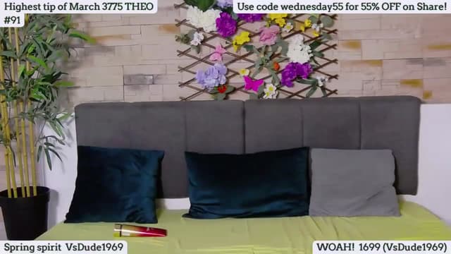 Gallery image thumbnail from SkyV_'s myfreecams stream on, 03/15/2023, 19:28 image 14 of 20