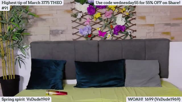 Gallery image thumbnail from SkyV_'s myfreecams stream on, 03/15/2023, 19:28 image 15 of 20