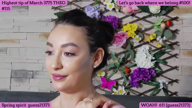 Gallery image thumbnail from SkyV_'s myfreecams stream on, 03/24/2023, 18:17 image 4 of 20
