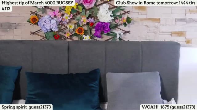Gallery image thumbnail from SkyV_'s myfreecams stream on, 03/31/2023, 15:23 image 1 of 20
