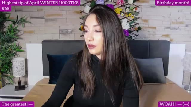 Gallery image thumbnail from SkyV_'s myfreecams stream on, 04/05/2023, 12:45 image 3 of 20