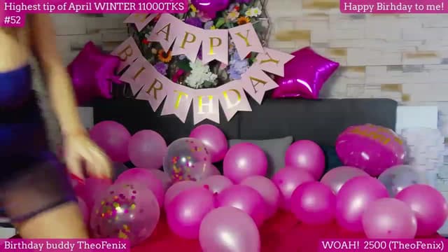Gallery image thumbnail from SkyV_'s myfreecams stream on, 04/14/2023, 14:59 image 15 of 20