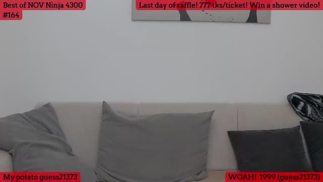 Gallery image thumbnail from SkyV_'s myfreecams stream on, 11/26/2023, 20:32 image 18 of 20