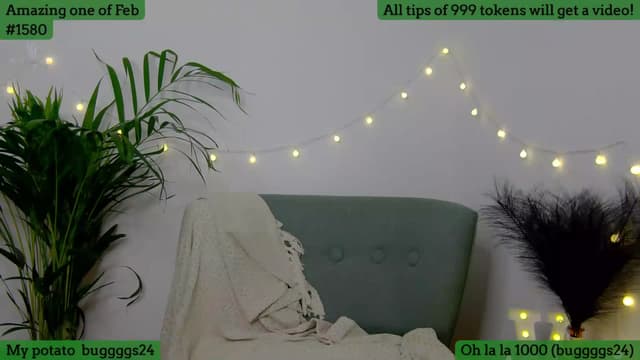 Gallery image thumbnail from SkyV_'s myfreecams stream on, 02/06/2024, 19:32 image 8 of 20