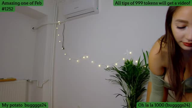 Gallery image thumbnail from SkyV_'s myfreecams stream on, 02/06/2024, 21:06 image 15 of 20