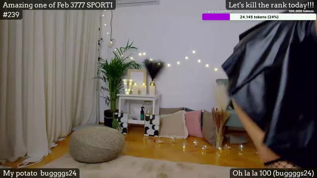 Gallery image thumbnail from SkyV_'s myfreecams stream on, 02/11/2024, 19:17 image 11 of 20