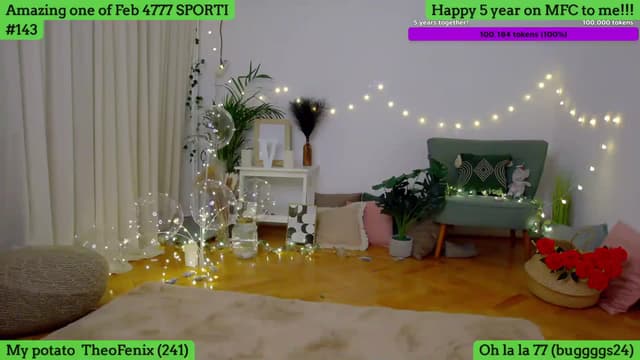 Gallery image thumbnail from SkyV_'s myfreecams stream on, 02/26/2024, 19:13 image 19 of 20