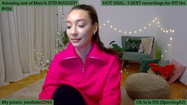 Gallery image thumbnail from SkyV_'s myfreecams stream on, 03/10/2024, 23:13 image 9 of 20