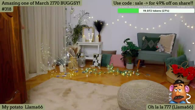 Gallery image thumbnail from SkyV_'s myfreecams stream on, 03/12/2024, 21:27 image 6 of 20