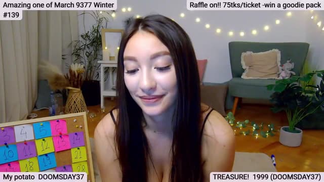 Gallery image thumbnail from SkyV_'s myfreecams stream on, 03/29/2024, 20:01 image 10 of 20