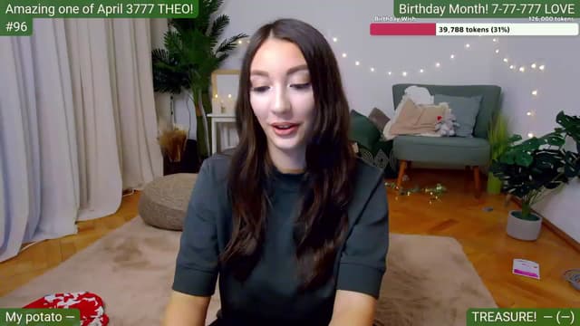 Gallery image thumbnail from SkyV_'s myfreecams stream on, 04/08/2024, 17:07 image 16 of 20
