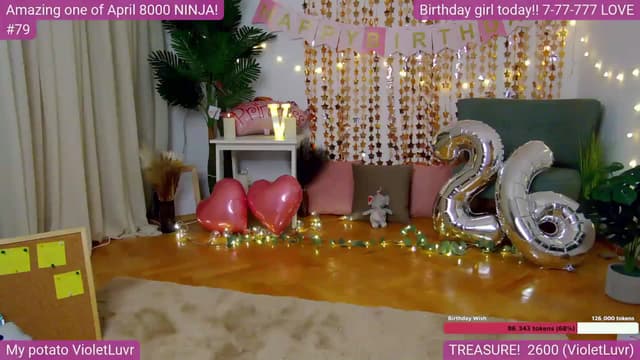 Gallery image thumbnail from SkyV_'s myfreecams stream on, 04/14/2024, 19:08 image 15 of 20