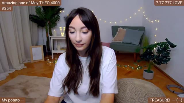 Gallery image thumbnail from SkyV_'s myfreecams stream on, 05/12/2024, 18:05 image 6 of 20
