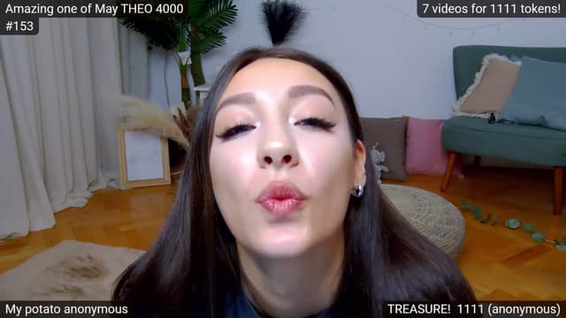 Gallery image thumbnail from SkyV_'s myfreecams stream on, 05/17/2024, 21:42 image 17 of 20