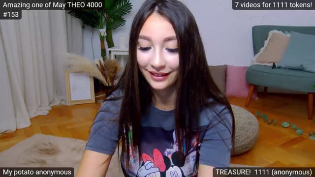 Gallery image thumbnail from SkyV_'s myfreecams stream on, 05/17/2024, 21:42 image 11 of 20