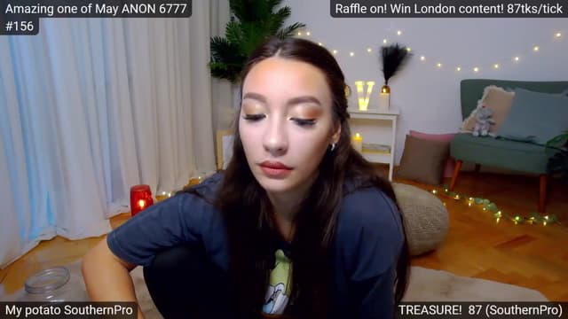 Gallery image thumbnail from SkyV_'s myfreecams stream on, 05/23/2024, 18:25 image 5 of 20