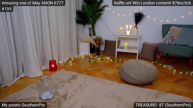 Gallery image thumbnail from SkyV_'s myfreecams stream on, 05/23/2024, 18:25 image 16 of 20