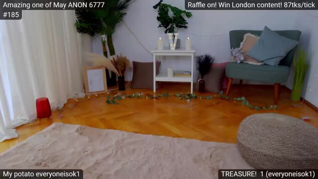 Gallery image thumbnail from SkyV_'s myfreecams stream on, 05/31/2024, 14:59 image 12 of 20