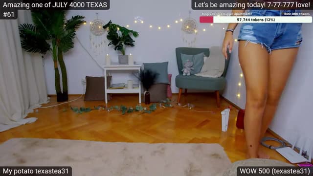 Gallery image thumbnail from SkyV_'s myfreecams stream on, 07/12/2024, 18:28 image 3 of 20