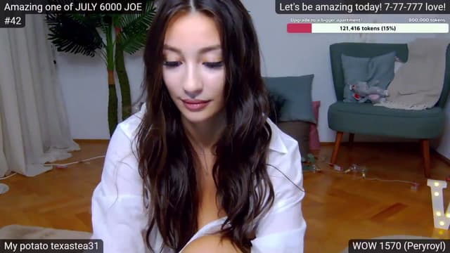 Gallery image thumbnail from SkyV_'s myfreecams stream on, 07/15/2024, 20:32 image 19 of 20