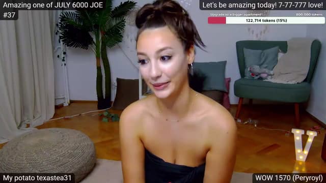 Gallery image thumbnail from SkyV_'s myfreecams stream on, 07/15/2024, 21:57 image 15 of 20