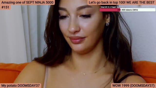 Gallery image thumbnail from SkyV_'s myfreecams stream on, 09/10/2024, 20:54 image 9 of 20