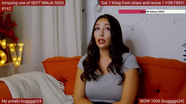Gallery image thumbnail from SkyV_'s myfreecams stream on, 09/20/2024, 18:42 image 6 of 20