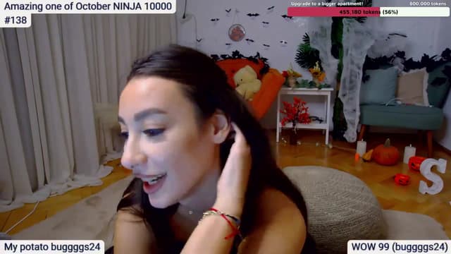 Gallery image thumbnail from SkyV_'s myfreecams stream on, 10/21/2024, 19:34 image 9 of 20