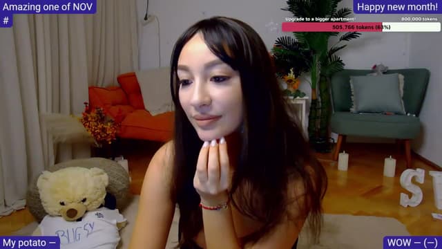 Gallery image thumbnail from SkyV_'s myfreecams stream on, 11/05/2024, 18:37 image 3 of 20