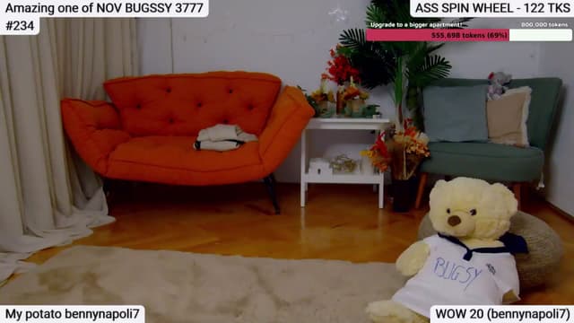 Gallery image thumbnail from SkyV_'s myfreecams stream on, 11/19/2024, 20:07 image 10 of 20
