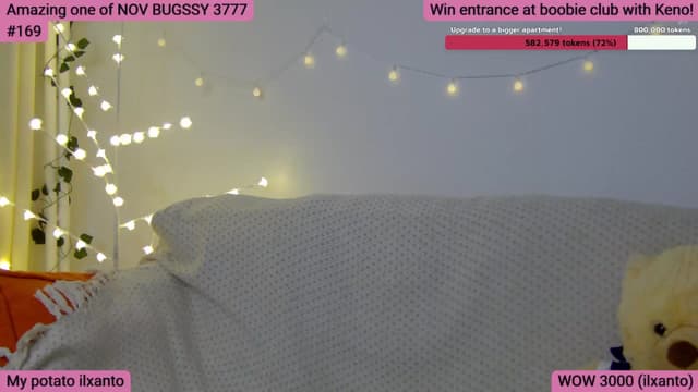 Gallery image thumbnail from SkyV_'s myfreecams stream on, 11/25/2024, 21:08 image 5 of 20