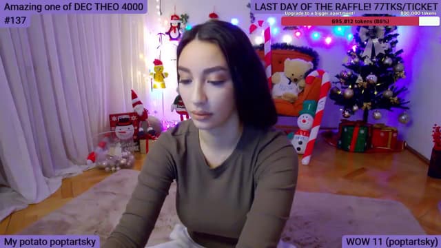 Gallery image thumbnail from SkyV_'s myfreecams stream on, 12/16/2024, 18:57 image 18 of 20