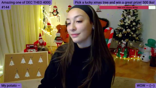 Gallery image thumbnail from SkyV_'s myfreecams stream on, 12/19/2024, 19:43 image 2 of 20