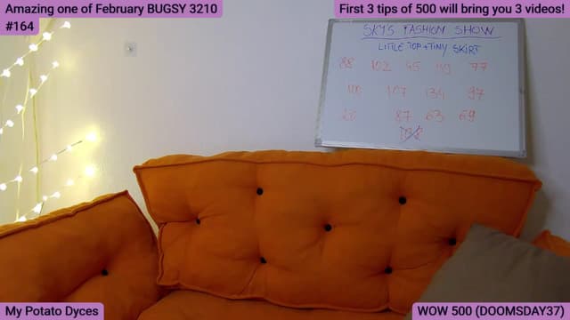 Gallery image thumbnail from SkyV_'s myfreecams stream on, 02/05/2025, 20:50 image 10 of 20