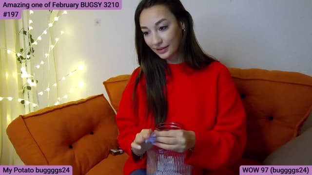 Gallery image thumbnail from SkyV_'s myfreecams stream on, 02/10/2025, 19:16 image 13 of 20