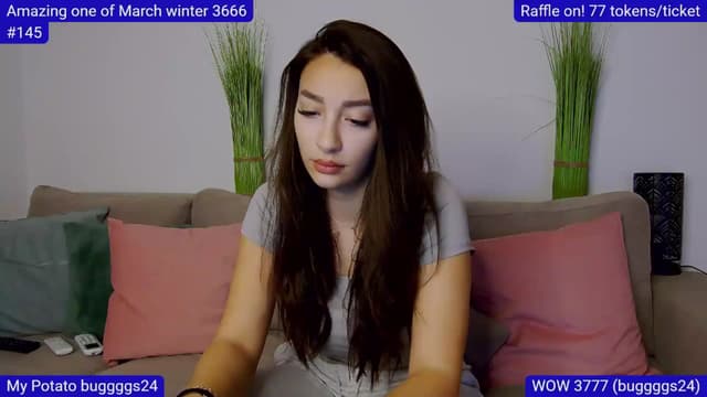 Gallery image thumbnail from SkyV_'s myfreecams stream on, 03/23/2025, 22:14 image 15 of 20