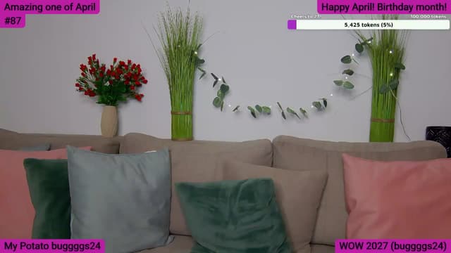 Gallery image thumbnail from SkyV_'s myfreecams stream on, 04/01/2025, 19:23 image 10 of 20
