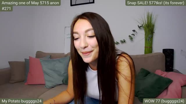 Gallery image thumbnail from SkyV_'s myfreecams stream on, 05/14/2025, 19:46 image 10 of 20