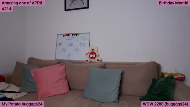 Gallery image thumbnail from SkyV_'s myfreecams stream on, 04/01/2026, 19:28 image 11 of 20