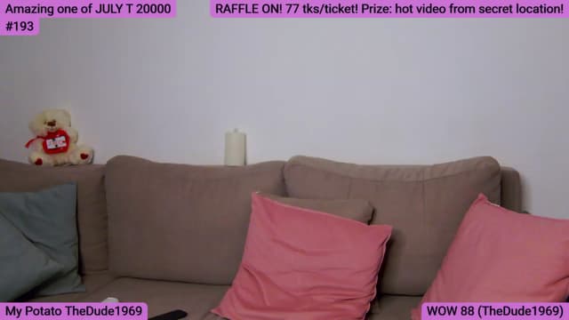 Gallery image thumbnail from SkyV_'s myfreecams stream on, 07/31/2026, 05:53 image 12 of 20