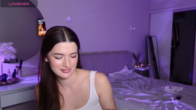 Gallery image thumbnail from Sonyx's myfreecams stream on, 11/18/2024, 20:32 image 12 of 20