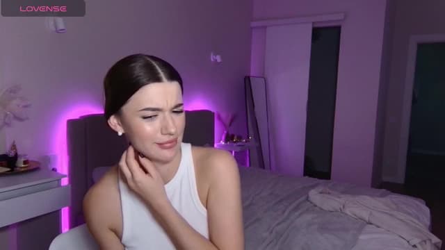 Gallery image thumbnail from Sonyx's myfreecams stream on, 11/21/2024, 20:52 image 7 of 20