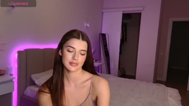 Gallery image thumbnail from Sonyx's myfreecams stream on, 11/25/2024, 20:20 image 9 of 20