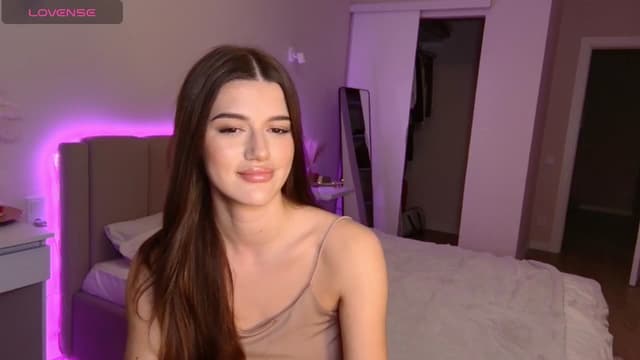 Gallery image thumbnail from Sonyx's myfreecams stream on, 11/25/2024, 20:20 image 6 of 20