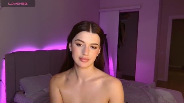 Gallery image thumbnail from Sonyx's myfreecams stream on, 12/03/2024, 24:26 image 14 of 20