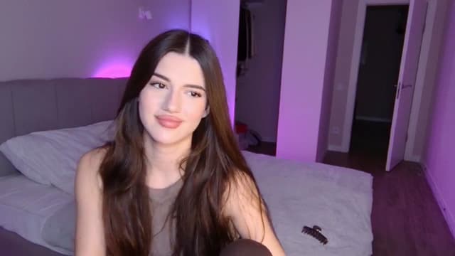 Gallery image thumbnail from Sonyx's myfreecams stream on, 01/04/2025, 17:36 image 14 of 20