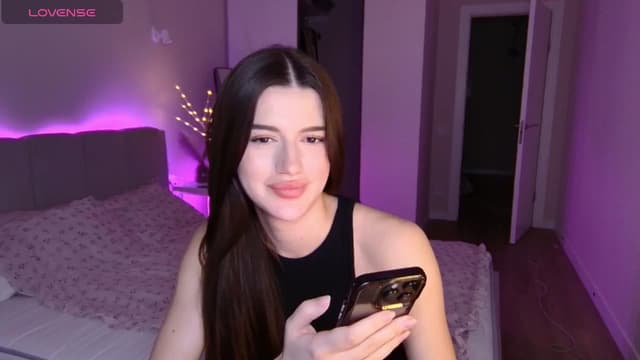 Gallery image thumbnail from Sonyx's myfreecams stream on, 01/18/2025, 20:22 image 17 of 20