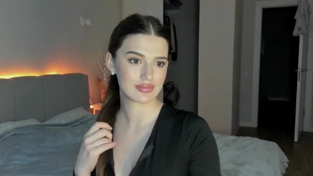 Gallery image thumbnail from Sonyx's myfreecams stream on, 02/06/2025, 21:05 image 6 of 20