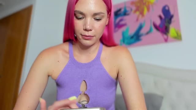 Gallery image thumbnail from Sophs's myfreecams stream on, 07/03/2024, 09:20 image 19 of 20