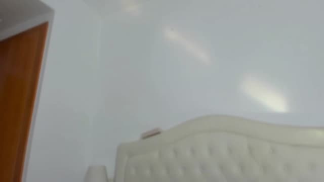 Gallery image thumbnail from Sophs's myfreecams stream on, 08/24/2024, 15:17 image 16 of 20